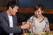 男性「2人きりでご飯を食べたら付き合ってるようなもの。2回も食べたら確実に付き合ってる」