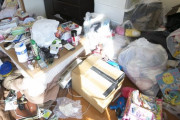 友人の部屋(実家暮らし)が汚部屋過ぎてドン引きした。その部屋の掃除はと言うと…