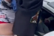 【動画】 アメリカ女の喧嘩やばすぎるｗｗｗｗｗｗｗｗｗｗｗｗ