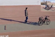 【DIY】もはやホラー　ひとりでに動き出すAI自転車・大人気～300万再生達成