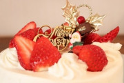 クリスマスケーキ、1ホール4000円に