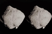 はやぶさ2が撮影したリュウグウの立体画像が凄い(海外の反応)