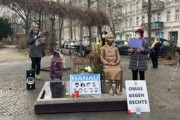 日本外相に会ったベルリン市長、「平和の少女像」の撤去を示唆　在独市民団体反発 [5/20]  [ばーど★]