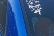 【画像】車にステッカー貼ったったんだけど、オタクどもがうらやましがるだろこれｗｗｗ