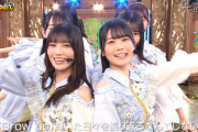【日向坂46】メンバーのどアップ連発！『プレミアMelodiX!』パフォーマンスの模様がこちら！