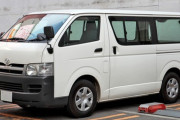 【自動車】ハイエースって実際どうなん？