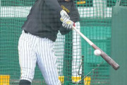 【阪神】岡田監督の助言で佐藤輝の柵越えが0本→14本