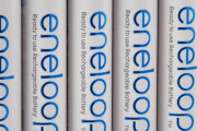 【画像】Z世代、なんと充電式電池（エネループ）を知らずに一回使って捨ててしまう‥‥大学教員「ここまでやっても捨てられるかも」
