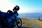 旅するならバイクと車どっちが良い？