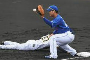 【中日】石川昂、一塁守備特訓！渡辺2軍コーチに弟子入り