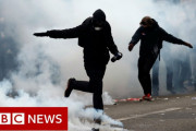 仏マクロン政権の年金改革を巡り大規模ストが全土で発生[海外の反応]