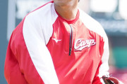 カープ長野久義の成績を一列ずらすと凄い強打者になることが判明