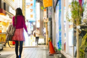 パパ活や夜のお店が一種の“セーフティーネット”という若者の困窮　相談できる友人や家族もおらず…垣間見た孤独の現実
