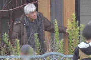 佐藤浩市が急激老化？「髪は真っ白、頬も体もやせこけて」撮影現場の見物客が騒然