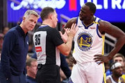 【NBA】スティーブ・カーがロケッツ戦の判定に激怒「小学校の審判でもこんな判定はしない」