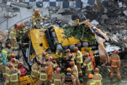 韓国光州で5階建て建物が倒壊、バスが下敷きになり9人死亡＝韓国の反応