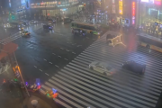 東京のゲリラ豪雨を映したライブカメラ、ガチでヤバい瞬間が映り込んでしまう・・・