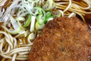 そばの最強トッピングはコロッケ ←本当なのか？