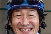 【56歳3ヶ月7日で勝利】柴田善臣騎手　岡部幸雄氏を上回りJRA最年長勝利記録を更新！