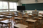 【教育】中3の娘がクラスメイトと喧嘩して椅子で殴って怪我をさせてしまい、志望高校の推薦入試を受けさせてもらえるはずだったのがダメになりそうで困っています