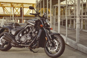 ヤマハ「VMAX」復活？米国ヤマハが10月より予約を開始、日本での販売は？