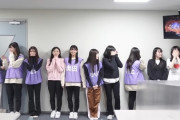 【乃木坂46】レジェンド先輩メンバーに直立で固まる5期生が可愛すぎるwww