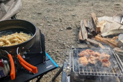 キャンプ場で刺身と肉とか最高だ！