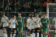 【悲報】女子サッカーWEリーグの監督「観客は60歳前後の男性が多い。正直に危機感を覚える」