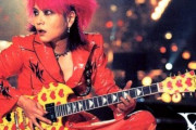 23年前のhide、「全然古臭く無い！むしろ今風」との声が殺到ｗｗｗ
