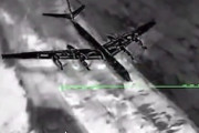 【動画】ロシア軍の貴重なTu-142MRをドローンで破壊したウクライナ。