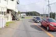 【栃木】自己中スバルによる右折禁止中の危険運転が撮影される。