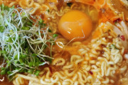 【画像】朝ラーメン、完成する