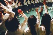 欅坂46のラストライブも試聴した日向坂46メンバー、ブログやラジオで感謝