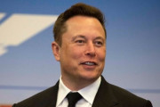 イーロン・マスク氏、新型コロナ検査を1日4回受けて陽性2回陰性2回 「ひどくいい加減だ」