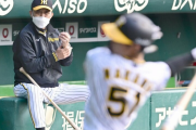 【阪神】岡田新監督　中野拓夢の打撃は評価「二遊間では飛び抜けとるもんな、やっぱりな。おーん」