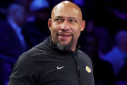 【NBA】レイカーズはダービン・ハムを解任せず… バックコートの改善に注力する方針か