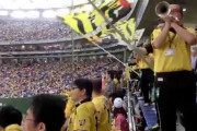 なんで野球の応援歌ってラッパで演奏するんやろうな