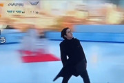 宇野昌磨、突如現るロングコートイーグル！たなびくコートが織りなす氷上の芸術にTLが騒然