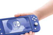 有機EL版Switchと同じ大きさでテレビに繋げる「Switch2 Lite」早く出して欲しい