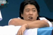 【東京五輪】韓国人選手、ベンチでガムを噛む姿に批判殺到して謝罪→韓国メディア「日本の思惑があった」「五輪精神に反する偏向的な中継だった」と被害者面ｗｗｗｗｗ