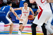 日本の小さな巨人が世界最強NBAのチームと正式契約して海外大騒ぎ！（海外の反応）