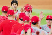 【朗報】エンゼルスオーナー「大谷は放出しない。翔平とポストシーズンに行くんだ！」