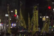 【韓国テレビ局】東京『戦争反対、憲法改正反対』～韓日市民が靖国前でキャンドル行進「日本人は決して安倍と意を共にしていない（と言いたい）･･･」