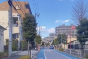 海外「さすがアジア唯一の先進国だ」 日本の街中を自転車で走る映像にアジア人が衝撃