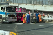 軽自動車とれいわ新選組の選挙カーが接触事故