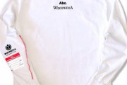 【画像】Wikipediaを支援するためのTシャツがダサすぎると話題にｗｗｗｗ