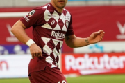 ヴィッセル神戸さん、ポドルスキと契約延長交渉開始！ 年俸は大幅な減額の模様･･･