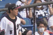 ロッテ安田さん、ショート藤岡にサードフライを捕られ不満顔
