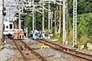 【画像】 東武アーバンパークラインで人身事故 「目の前で」「ドスンと鈍い音」「プレスされた」「遺留物拾ってる・・」 緊急車両集結で騒然
