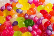 【画像】おいｗｗｗ今日スーパーでお前らが好きそうな飴買ったぞｗｗｗｗｗ